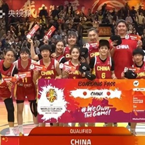 必一运动-光漂亮有啥用？4战15中4，失误多于进球数，球迷：咋进的国家队？